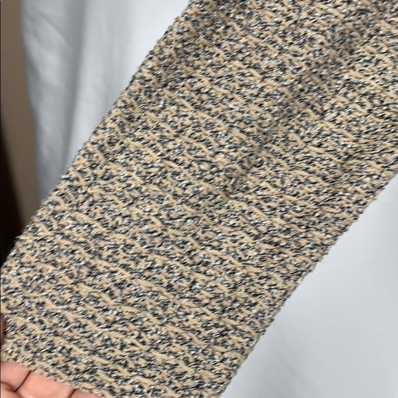 Haley beige and black woven long sleeved sweater L - Picture 3 of 6